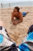 Лешка ползет по песку :)