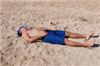 Леха уставший нето от 4х дневного отдыха, не то еще от чего то, решил отдохнуть на пляже